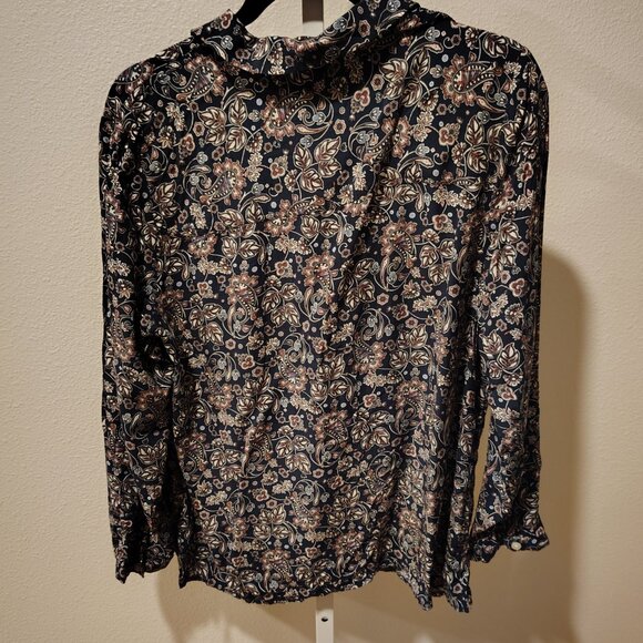 Croft & Barrow Women's Button Front Long Sleeve Blouse Size XL Rayon Blue Print - Picture 8 of 11
